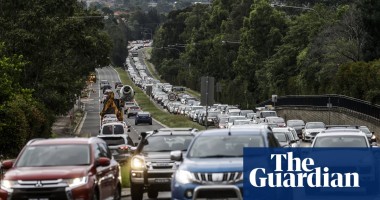Tax perks driving surge in number of SUVs and larger vehicles on Australian roads